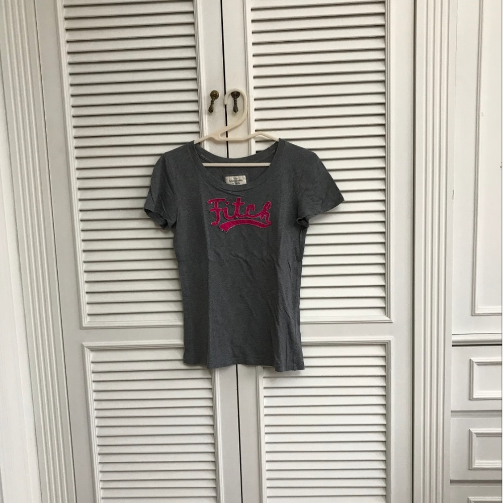 Abercrombie & Fitch Heather Grey Logo Tee w Pink